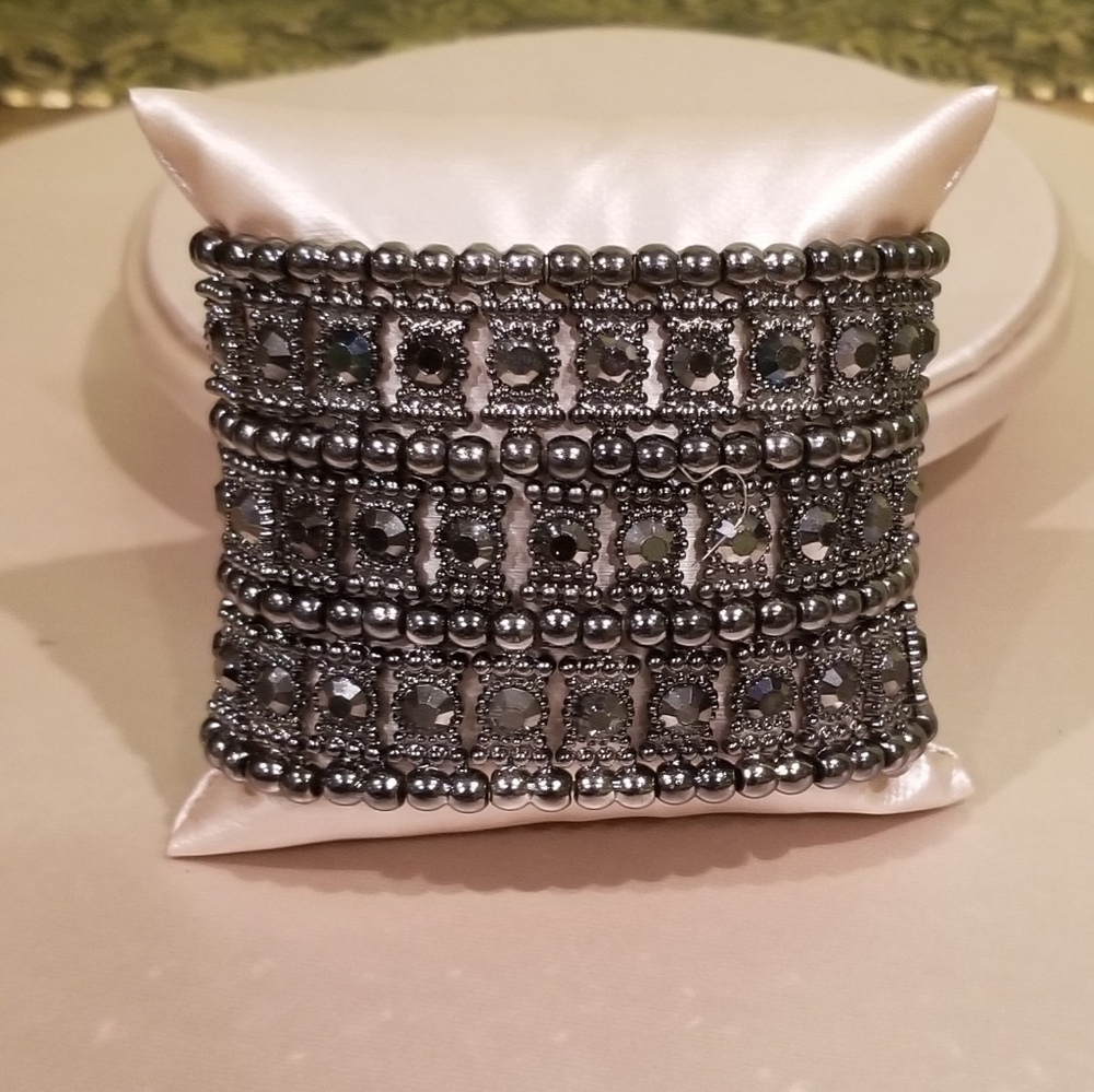 Multi-Layer Black Stretch Crystal Cuff Beaded Bra… - image 2